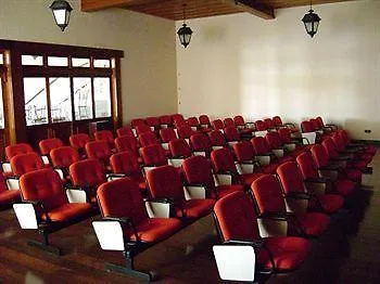 Hotel Recanto Sao Cristovao - Proximo Ao Parque Tarundu Campos do Jordao