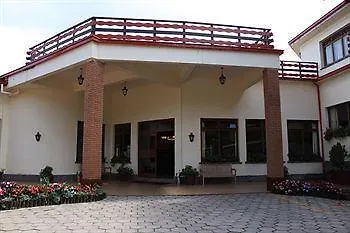 ***  Hotel Recanto Sao Cristovao - Proximo Ao Parque Tarundu Campos do Jordao Brazil