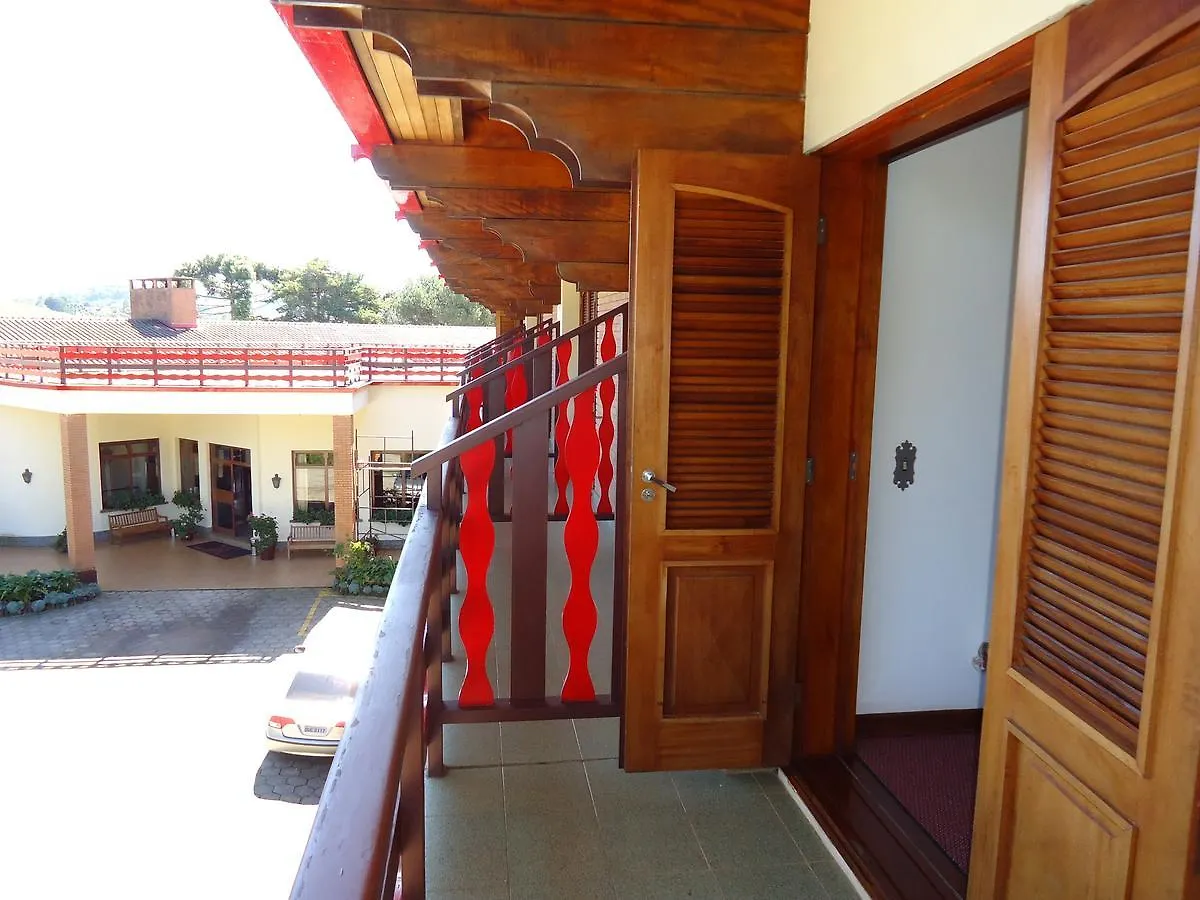 Hotel Recanto Sao Cristovao - Proximo Ao Parque Tarundu Campos do Jordao 3*,  Brazil