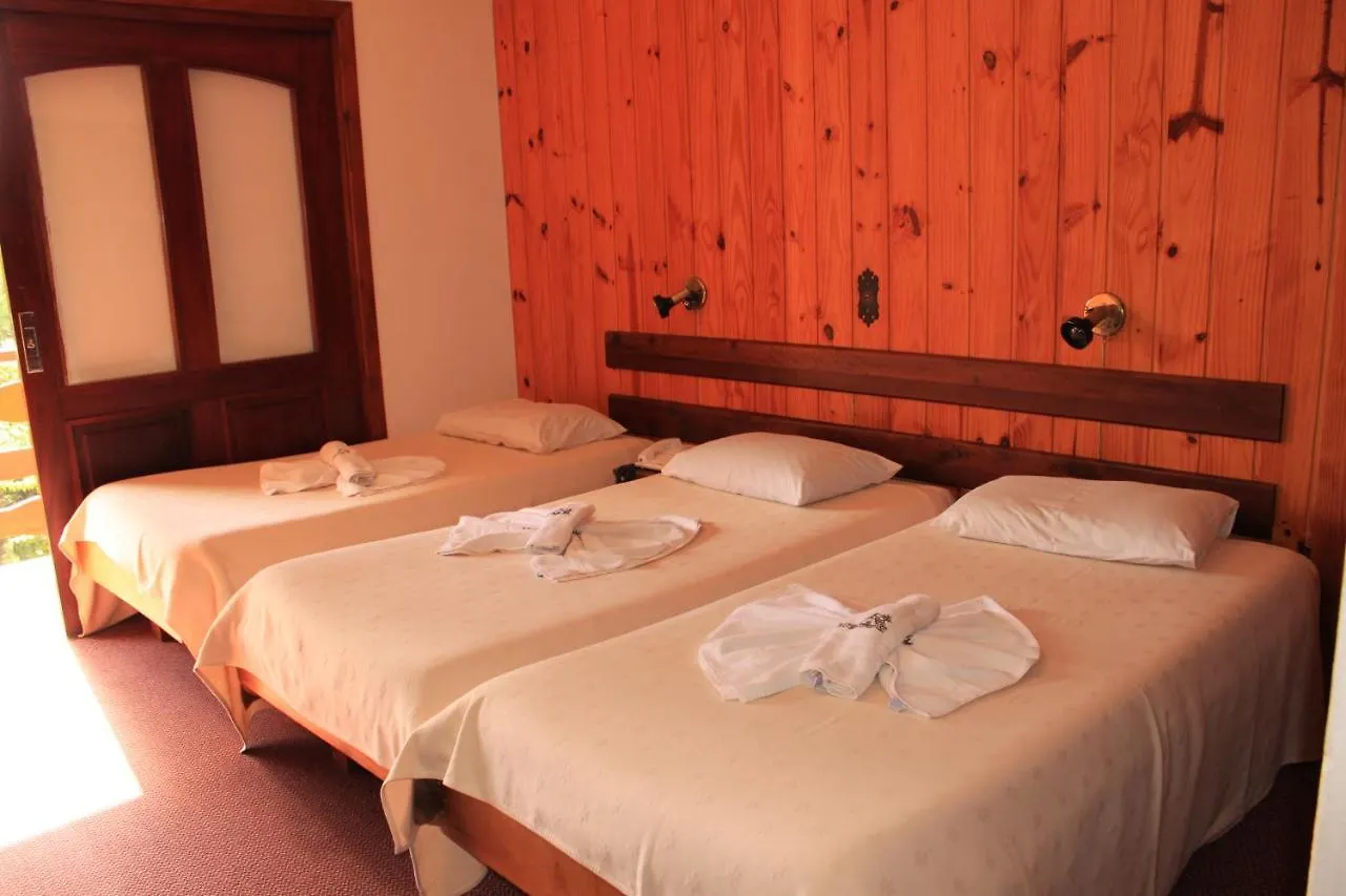 Hotel Recanto Sao Cristovao - Proximo Ao Parque Tarundu Campos do Jordao