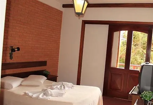 Hotel Recanto Sao Cristovao - Proximo Ao Parque Tarundu Campos do Jordão Brazylia