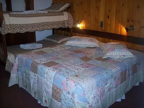 Hotel Recanto Sao Cristovao - Proximo Ao Parque Tarundu Campos do Jordão